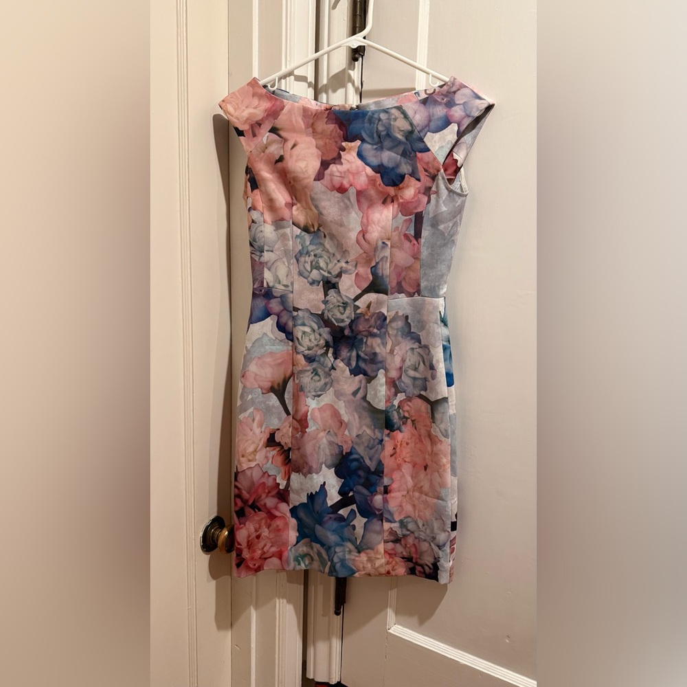 H&M Floral Knee-Length Sheath Dress